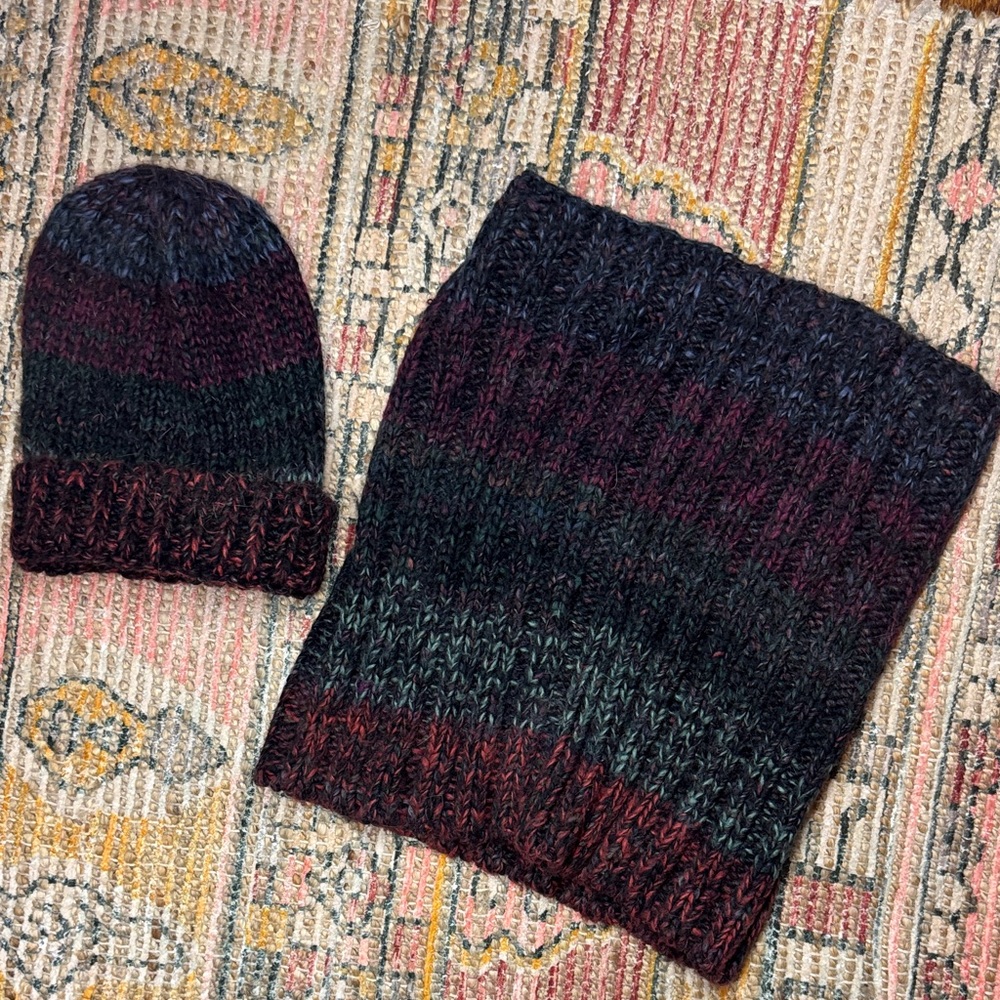 Mossimo Supply Co. Multicolor Knit Scarf and Hat Set - Picture 1 of 2